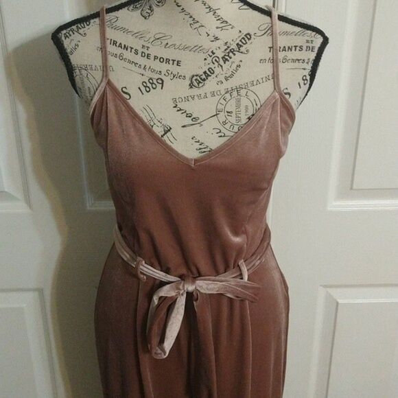 Forever 21 Velour flared bottom romper Pink Y2K Cottage Core Pink - Picture 4 of 10